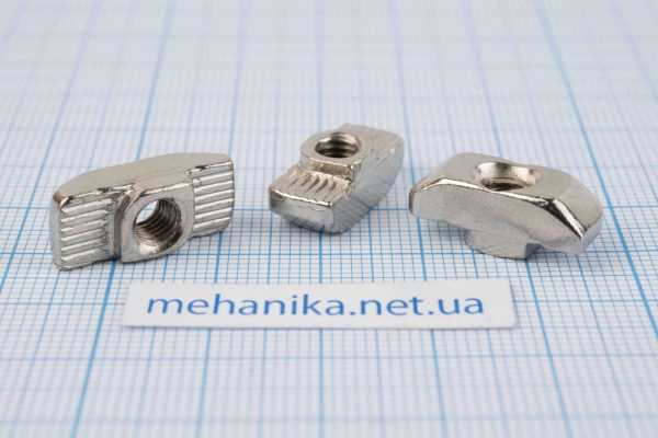 Гайка Т-подібна, поворотна, для верстатного профілю