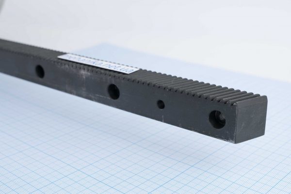 Зубчаста рейка модуль М1.25 (косозуба, 1400 мм)