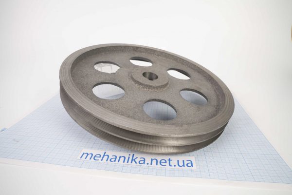 Шків клиновий, 2 струмки, профіль А (чавун) D300 мм, отвір d28 мм