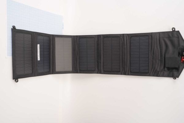Сонячна панель 30W, складана, 6 сегменти