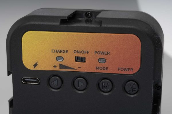 Ліхтар накамерний з акумулятором 3.7V 1800 mAh, відео світло, 5 Вт, 3000-5500 К