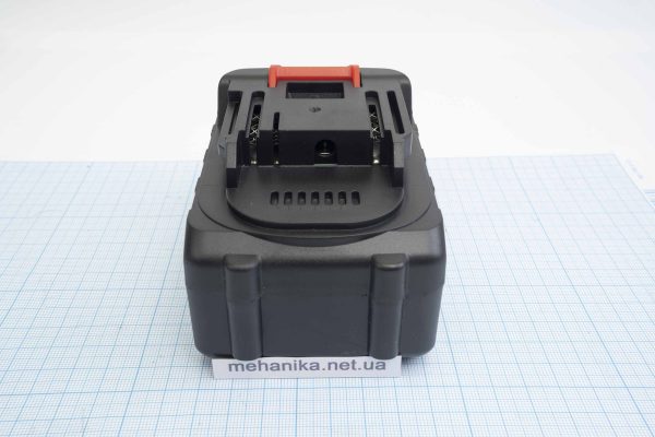 Akumulyator dlya shurupoverta Makita 21V 4A