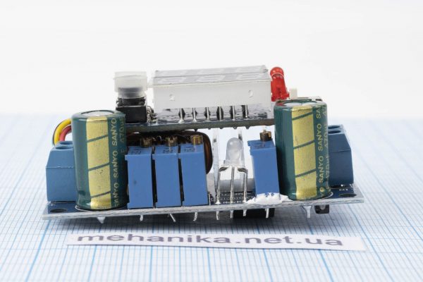 Перетворювач напруги MPPT знижуючий, DC-DC, 6-36V/1,25-35V 5A, з дисплеєм