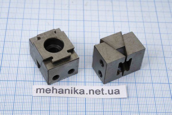 Блок затискний, клиновий, кріплення з боку, сталь M6