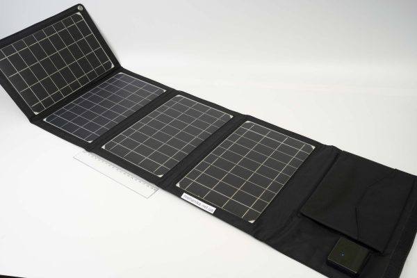 Сонячна панель 45W, складана, 4 сегменти