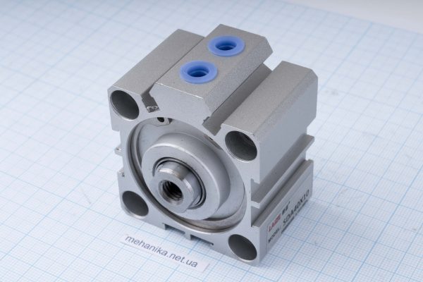 Пневмоциліндр SDA 40x10