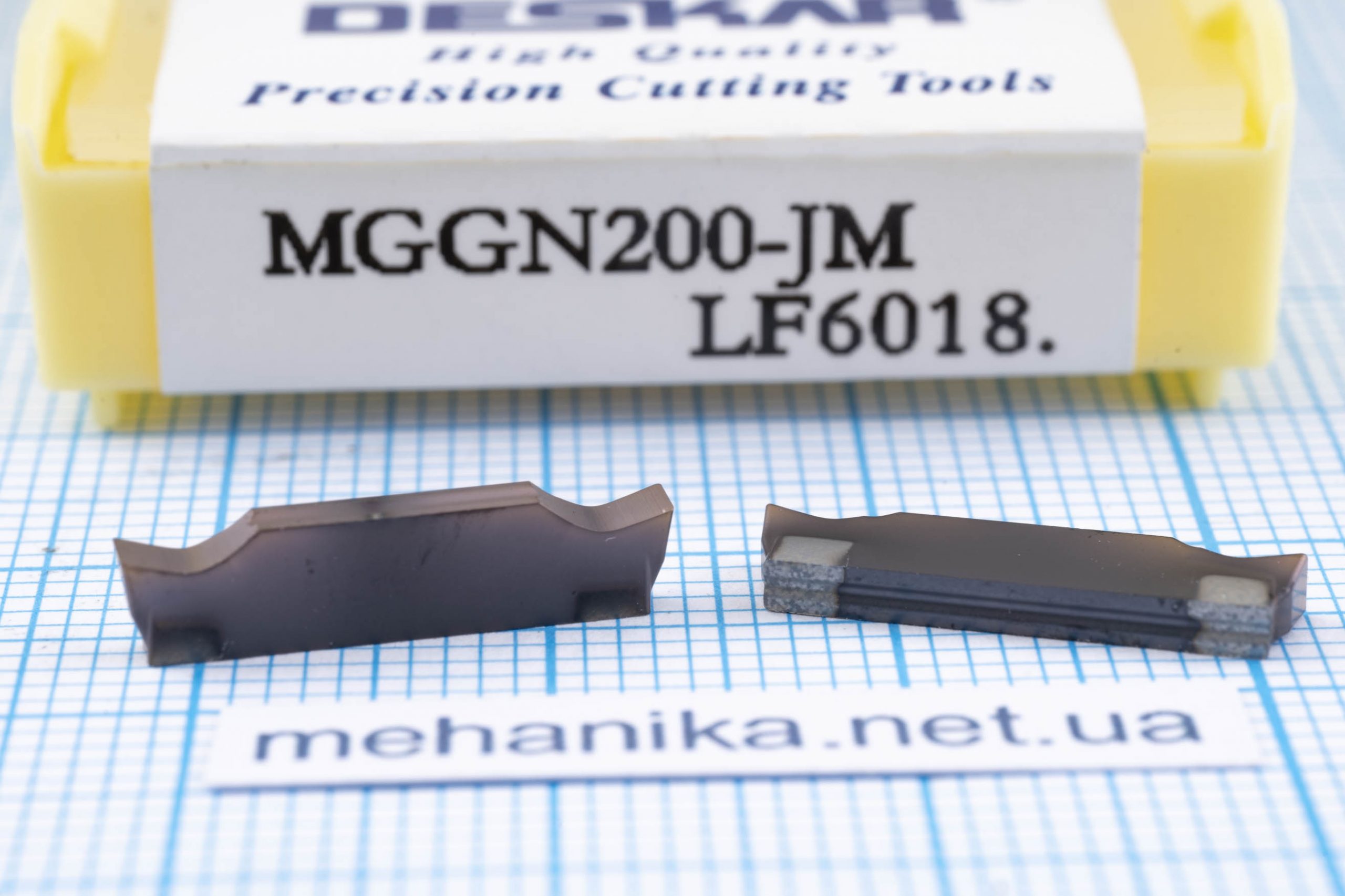 Вставка відрізна (різець) MGGN200-JM LF6018 DESCAR 55 HRC