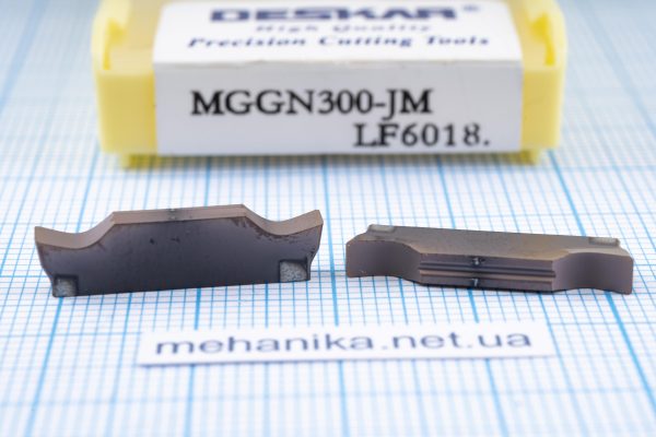 Вставка відрізна (різець) MGGN300-JM LF6018 DESCAR 55 HRC
