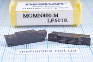 Вставка відрізна (різець) MGGN400-M LF6018 DESCAR 55 HRC