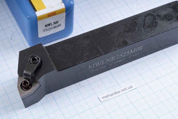 Різець (державка) зі змінними пластинами MWLNR2525M08, прохідний