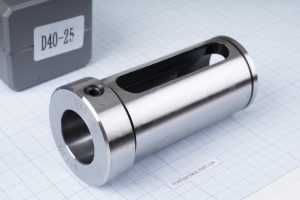 Втулка перехідна D40-25 F2 під різець, свердло, циліндр-циліндр