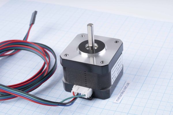 Кроковий двигун Nema17(42) 17HS3401S L35мм 1.3A 1.6Nm