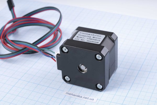 Кроковий двигун Nema17(42) 17HS3401S L35мм 1.3A 1.6Nm