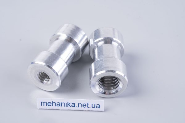 Перехідник-адаптер різьбовий 3/8″ Female (мама) на 1/4″ Female (мама)