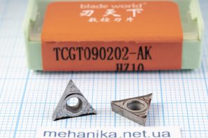 Вставка токарна (різець) TCGT090202-АК HZ10 BLADEWORLD 45 HRC