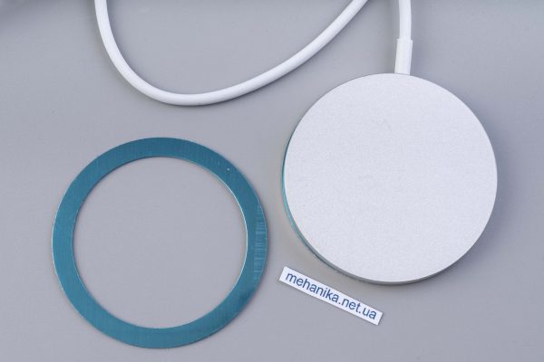 Бездротовий зарядний пристрій з підтримкою Magsafe 15W, Type-C, 100 см, сріблястий колір