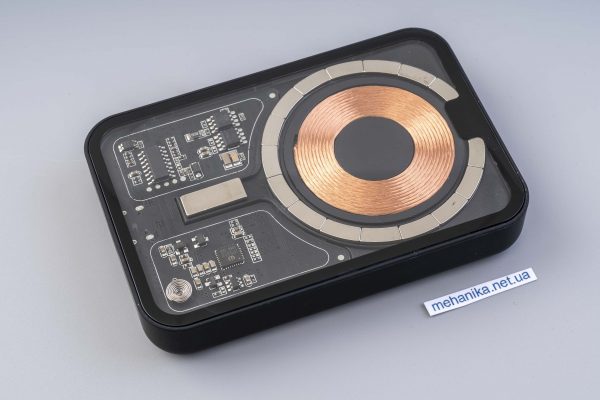 Повербанк з безпровідною зарядкою 10000 mAh, магніт Magsafe, 20W, прозора панель