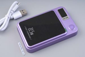 Повербанк з безпровідною зарядкою 6000 mAh, магніт Magsafe, 22.5W, фіолетовий