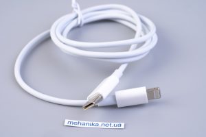Кабель USB Type-C/iPhone (iPad) Lighting, 100 см, 3А