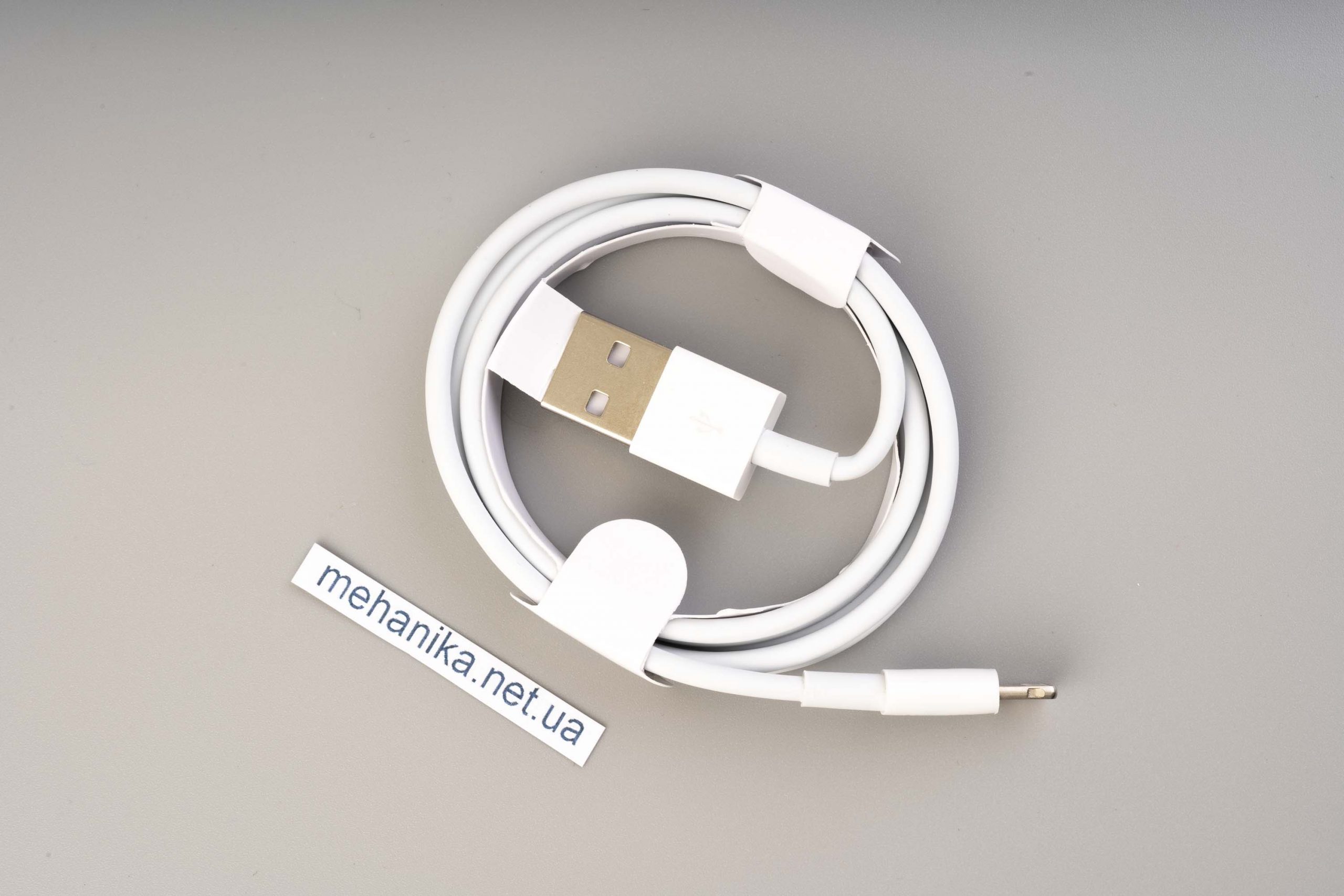 Кабель USB AM/iPhone (iPad) Lighting, 100 см, 3А, CB-82