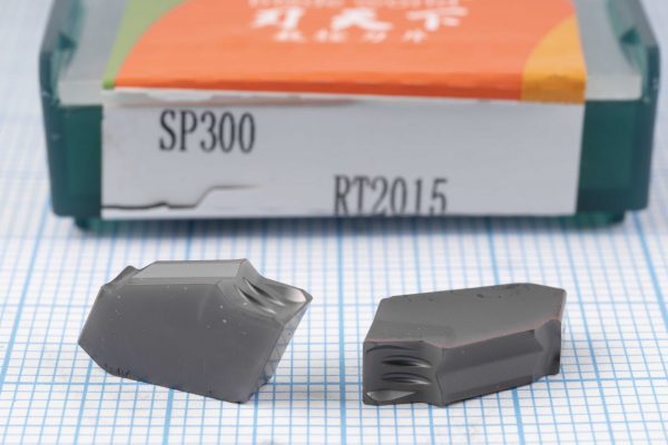 Вставка відрізна (різець) SP300 RT2015 BLADEWORLD 55 HRC