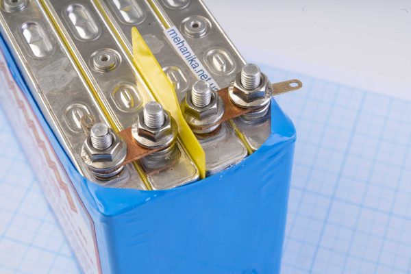 Акумулятор (акумуляторний елемент, комірка 4S) Li-Ion, високострумовий, 14.8V-16.8V/20Ah, 70C/350A, 74Wh