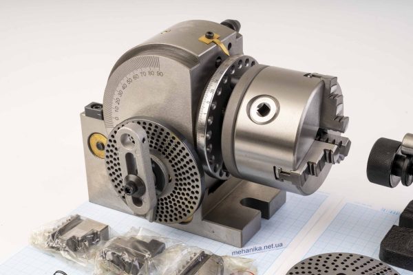 Універсальна ділильна головка BS-0 (100 мм) з бабкою