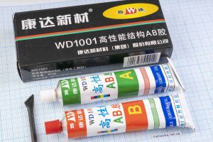 Клей двокомпонентний WD1001, 80 грам