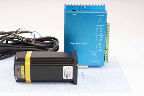 Кроковий двигун з енкодером Nema23(57) Times Brilliant 60EBP143ALC-TFО 4.0Nm, 5.8 А + гібридний серводрайвер ZDM-2HA865, кабель 200 см
