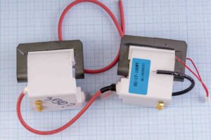 Трансформатор високовольтний для блоку живлення лазера HS-17 100W, 2 котушки, сердечник прямий