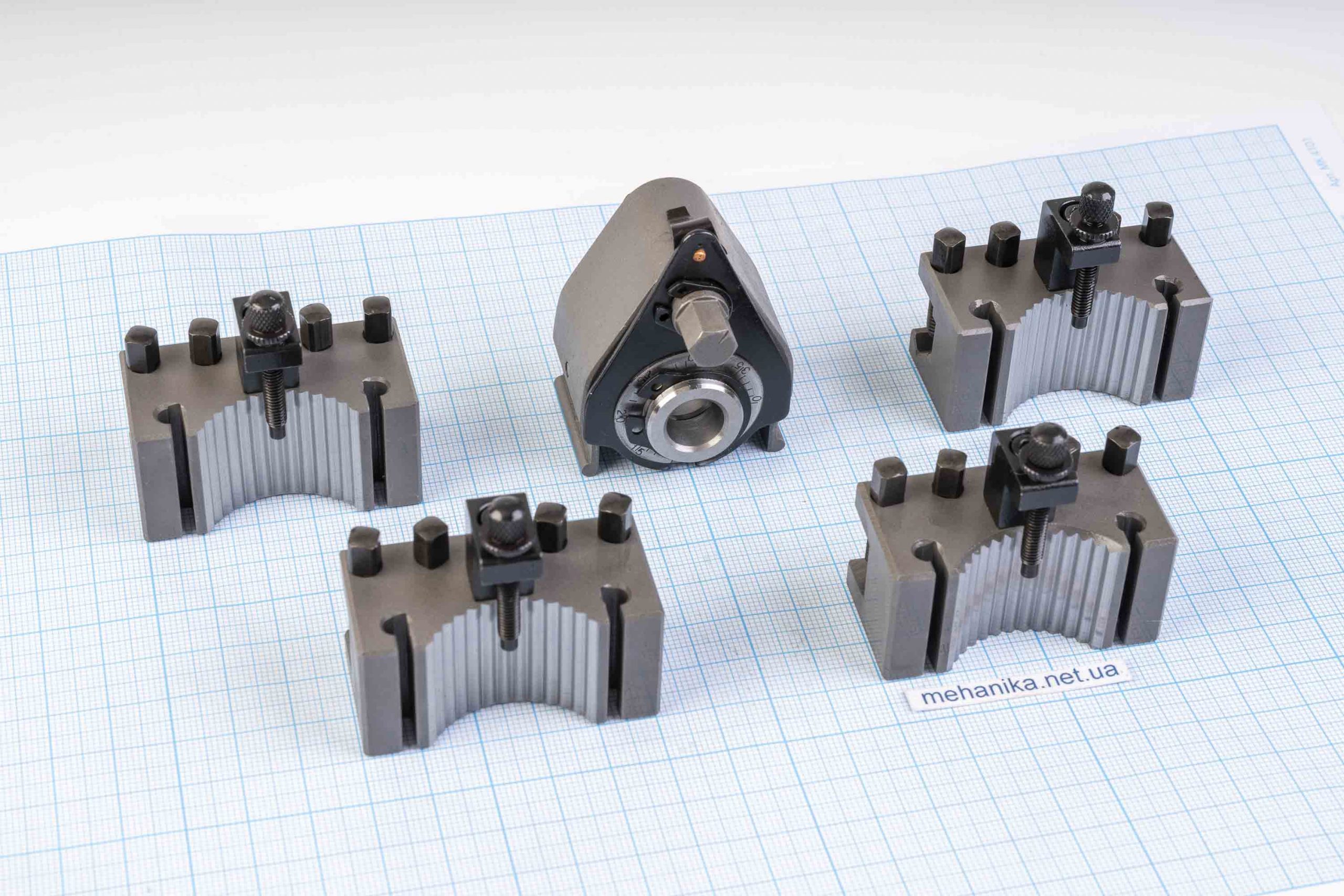 Різцетримач швидкозмінний картриджного типу розміру АA для токарно-гвинторізного верстата, 4 картриджі