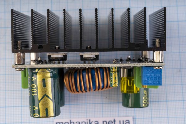 Перетворювач напруги, підвищуючий, стабілізаційний 600W DC-DC, 12-60V/12-80V 16A, з радіатором (пластиковий запобіжник, синя плата)