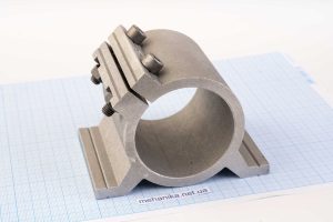 Кріплення (кронштейн) для шпинделя D65 мм, кут гвинтів 45º
