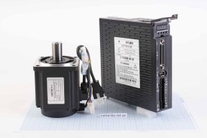 Серводвигун SDC80AEA07530-SC3-AP-CB (750W, 2.39 Nm) + серводрайвер SD100C-20AL-GBN 220V/10A