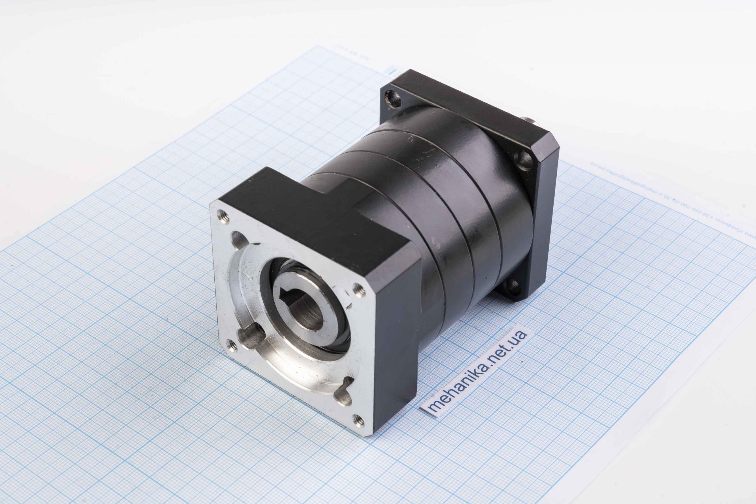 Редуктор планетарний (диференціальний) для серводвигуна NEMA 24(60)