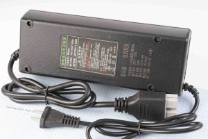 Зарядний пристрій для акумуляторів Li-Ion 4S/16.8V/30A 520W, роз`єм Anderson Powerpole