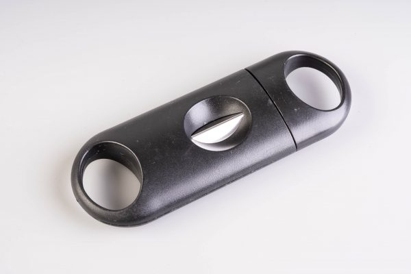 Гільйотина (ніж) для торця сигар, пластикова, V-подібний ніж