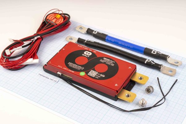 BMS-контролер заряду DALY для LiFePo4, 16S/150A/58.4V (48V), з Bluetooth модулем