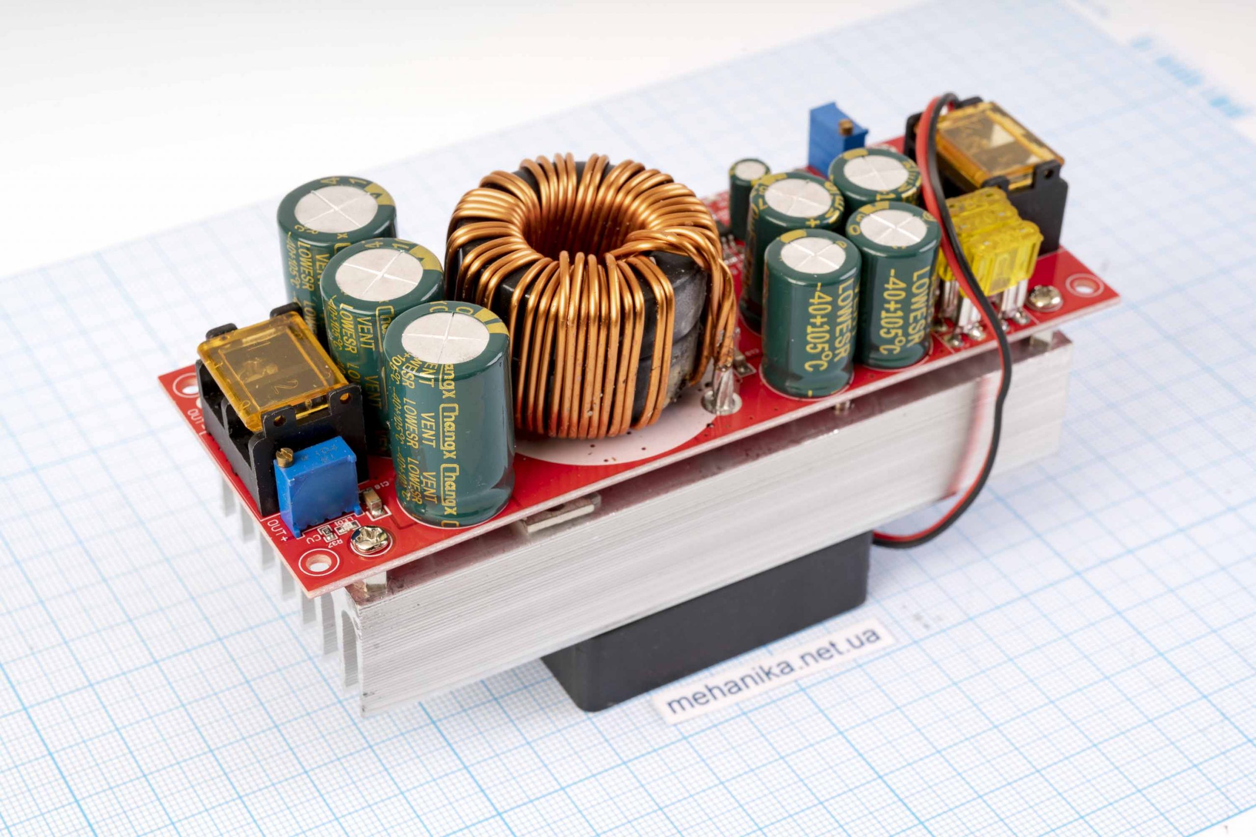 Перетворювач напруги підвищуючий, DC-DC, 10-60V/12-90V 22A 1800W, з кулером (зелений)