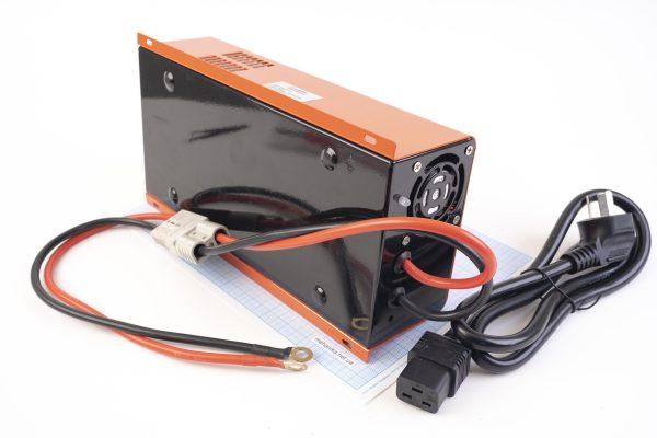 Зарядний пристрій для акумуляторів LiFePo4 8S/29.2V/50A 1500W