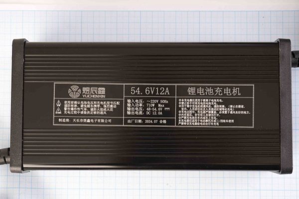 Зарядний пристрій для акумуляторів Li-Ion 13S/54.6V/12A 710W