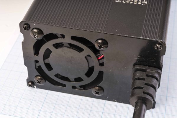 Зарядний пристрій для акумуляторів Li-Ion 13S/54.6V/20A 1100W