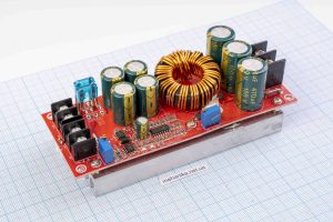 Перетворювач напруги підвищуючий, DC-DC, 10-60V/12-83V 18A 1200W (зелений)