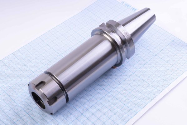 Патрон цанговий з конусом BT40-ER32-150L