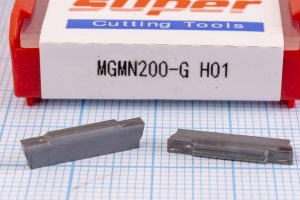 Вставка відрізна (різець) MGMN200-G H01 SUPER 45 HRC