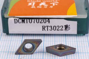 Вставка токарна (різець) DCMT070204 RT3022 BLADEWORLD 55 HRC