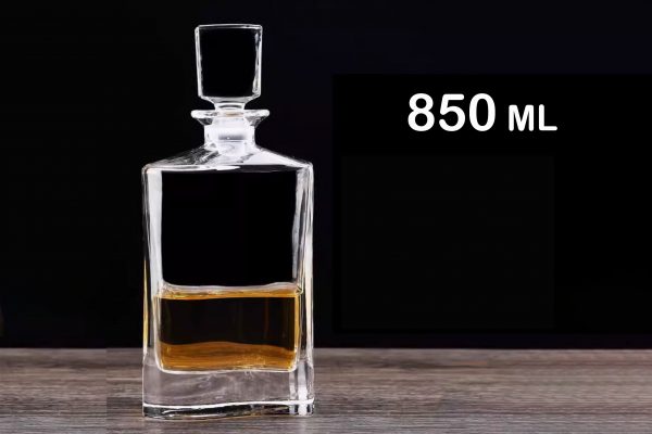 Графін "Хвиля", 850 мл, 27 х 12 см