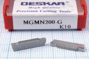 Вставка відрізна (різець) MGMN200-G K10 DESKAR 50 HRC