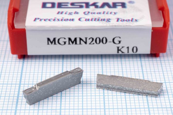 Вставка відрізна (різець) MGMN200-G K10 DESKAR 50 HRC
