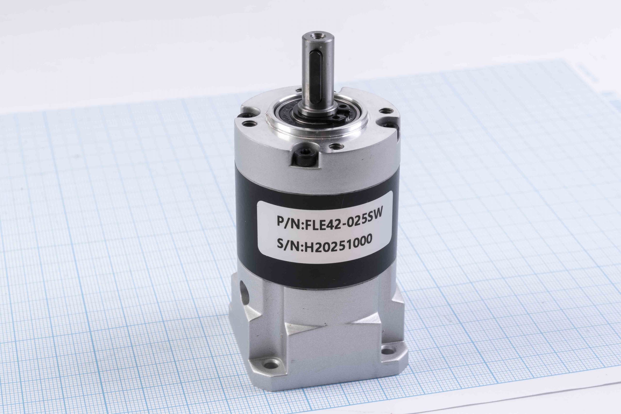 Редуктор планетарний (диференціальний) для крокового двигуна NEMA 17(42) (FLE)